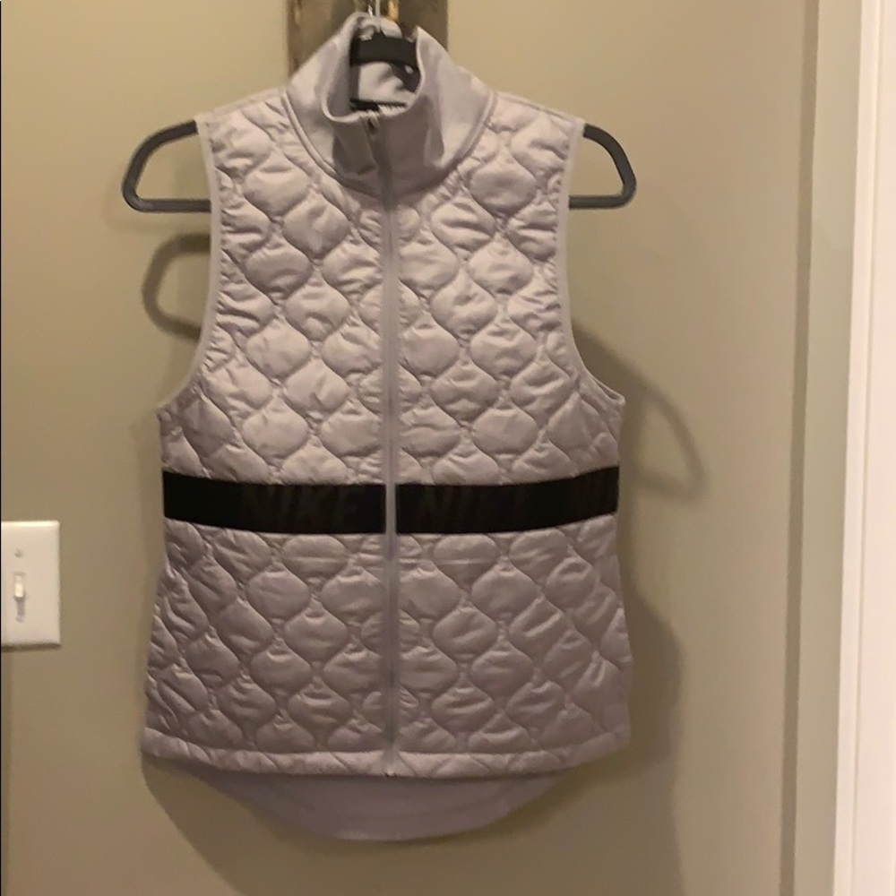 Nike gray vest NWT